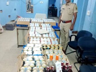 नवादा में अवैध शराब के खिलाफ बड़ी कार्रवाई, होटल से 224.680 लीटर बीयर बरामद, 3 गिरफ्तार