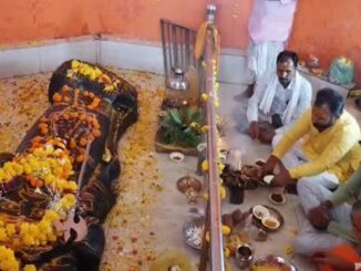 विदिशा के इस गांव में रावण दहन नहीं, बल्कि होती है 'रावण बाबा' की पूजा; शादी का पहला कार्ड भी यहीं चढ़ाया जाता है
