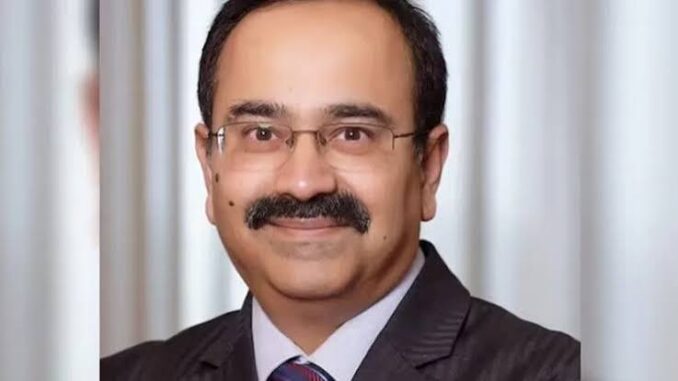 एचडीएफसी बैंक: अनूप बागची ने एमडी और सीईओ पद की संभाली कमान, चुनौतियों से कैसे मिलेगी मुक्ति?